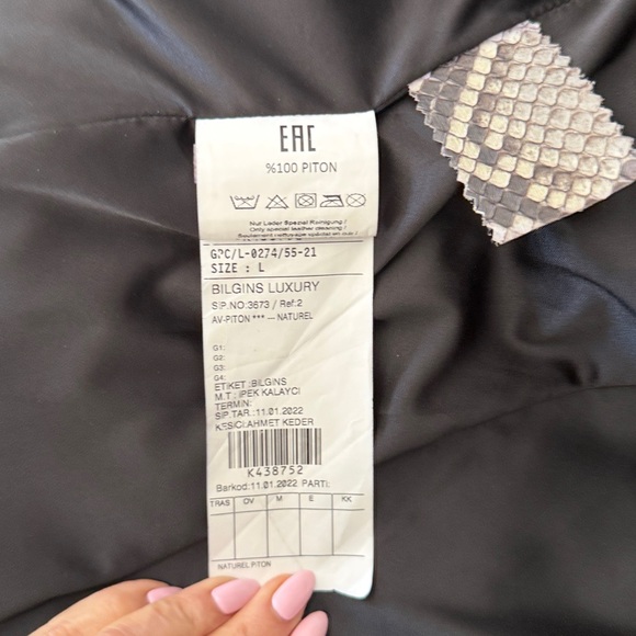 Women's python biker jacket - Picture 9 of 11